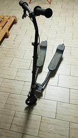 monopattino farfalla