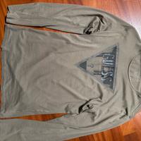 T-Shirt Guess