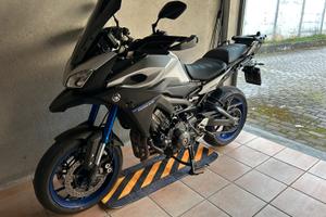 Yamaha tracer mt09 2015