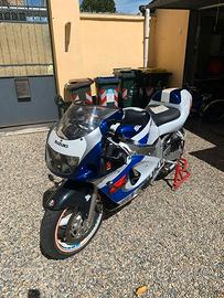 Suzuki GSX R 600 - 1999