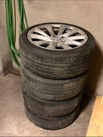 Cerchi BMW gommati 18’