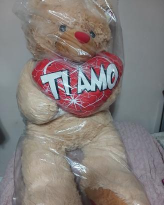 pupazzo grande nuovo