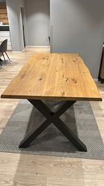 tavolo legno massello 100x160 h75 danneggiato 