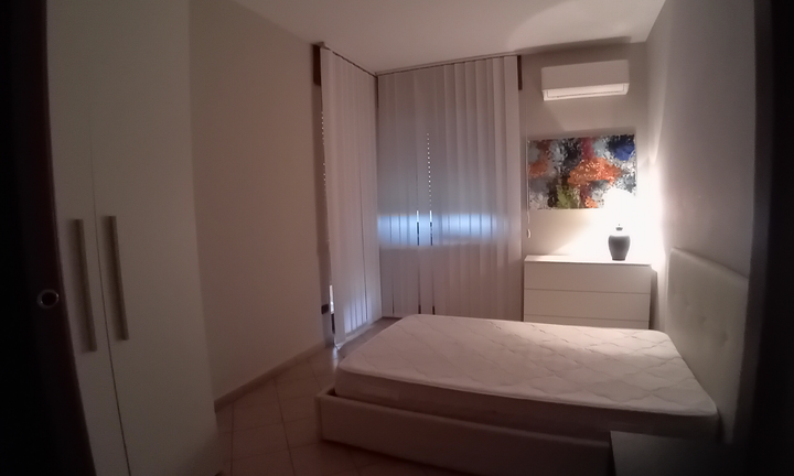 Camera disponibile x medico donna