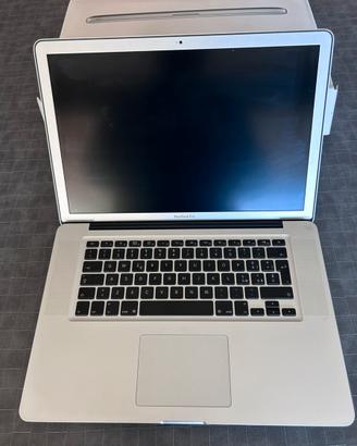Apple MacBook Pro 15”