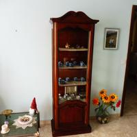 Vetrinetta in noce