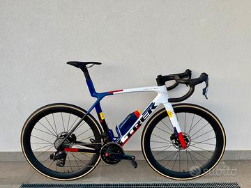 Trek Madone SLR 7 AXS M/L 3/2026 NUOVA