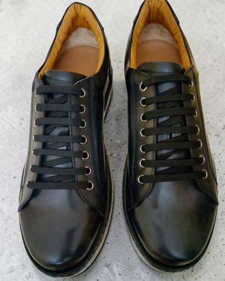 Sneakers  di pelle