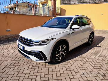 Tiguan r-line 2.0 tdi 150 cv dsg 4motion