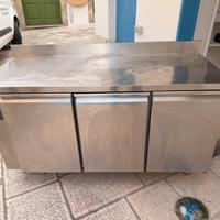 Banco frigo 3 sportello 150x60