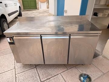 Banco frigo 3 sportello 150x60