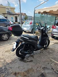 Kymco People 125i
