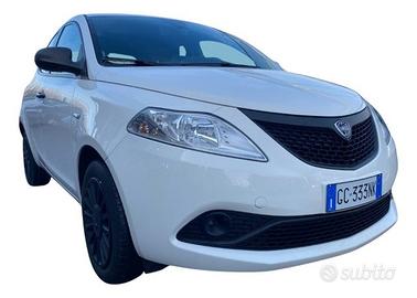 LANCIA Ypsilon 1.2 69 CV 5 porte GPL Ecochic Gol