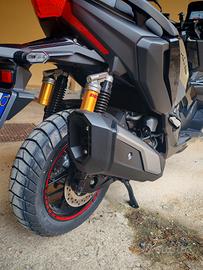Honda adv 350 maggio 2025 km 2000  euro 6000  