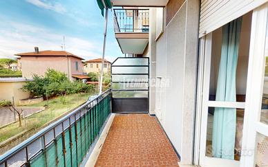 Trilocale con box auto