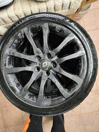 4 cerchi in lega da 18 + pneumatici 225/45 R18 95V