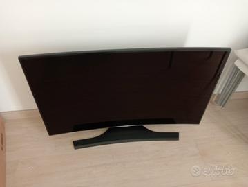 TV Samsung  48 pollici curva