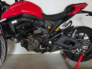 Ducati Monster 937
