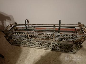 Fioriere in ferro battuto da balcone