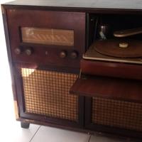 Radio/giradischi Philips d'epoca primi del 900