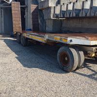 Rimorchio trasporto macchine operatrici 