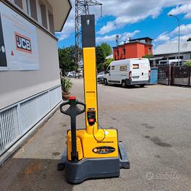 Stoccatore elettrico uomo a terra Jungheinrich mon