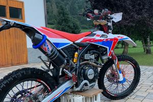 Fantic 125 competition