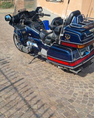 disponibile honda goldwing 