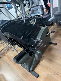 Cyclette life fitness