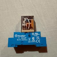 Relè di priorità Finder 8 Pin