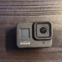 GoPro hero 8 Black con 3 batterie e scheda SD