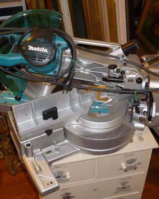 Makita LS1216F Troncatrice radiale 305 mm fatturab