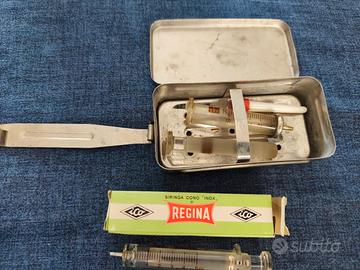 contenitore/sterilizzatore + siringhe in vetro 