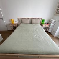 Letto, 2 comodini e materasso Ikea