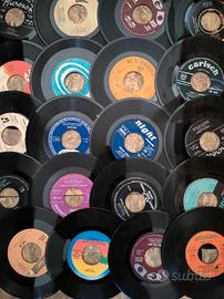 dischi in vinile e radio 