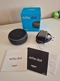 alexa echo dot con scatola