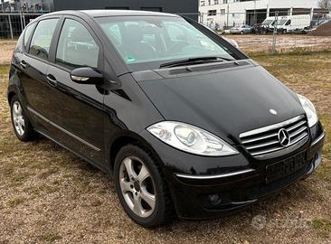 Mercedes-benz A 150 Classic Basic