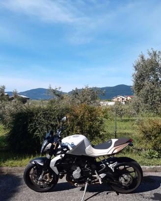Mv Agusta 675