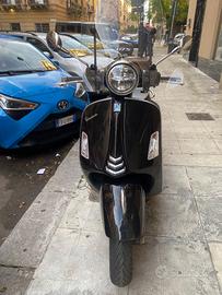 Piaggio Vespa 300 GTS hpe - 2019