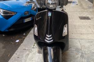 Piaggio Vespa 300 GTS hpe - 2019