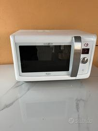 Forno microonde whirpool cucina barilla