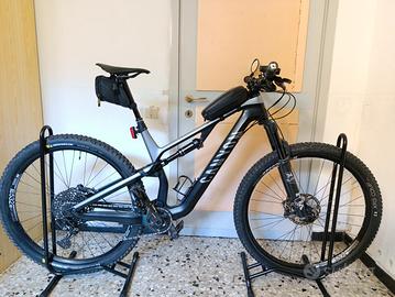 Canyon Neuron CF8 Carbon 29" – Taglia L – 
