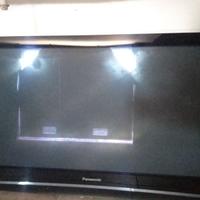 Televisione panasonic 47 pollici