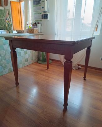 Tavolo quadrato apribile