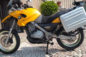 BMW F650GS