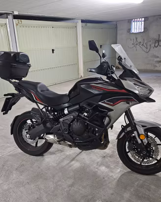 Kawasaki Versys 650 07/2022 usata pochissimo