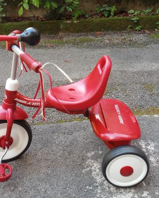 triciclo Radio Flyer