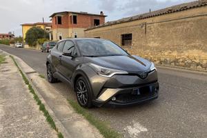 Toyota Ch r Hybrid Lounge 1.8 E-CVT