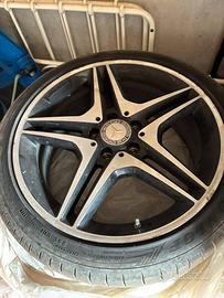 Cerchi mercedes AMG da 18 con gomme estive Dunlop
