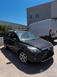 Ford focus 2 serie